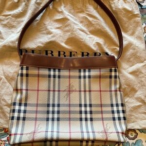 EUC Burberry shoulder bag with brown handle